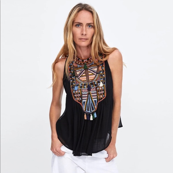 Zara Tops - Zara top With bib front and tassels